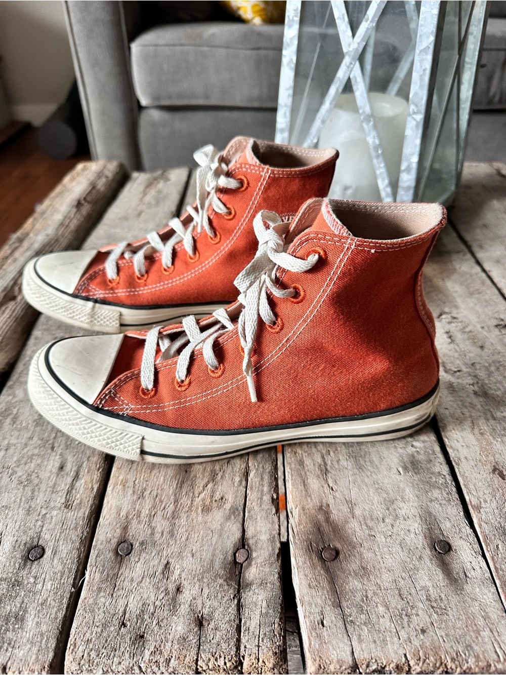 Converse burnt Orange High-Top Canvas Sneakers. Guc. Size 8